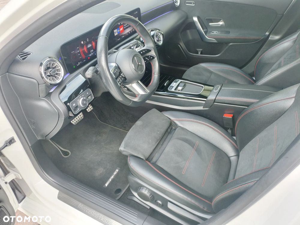 Mercedes-Benz Klasa A 180 7G-DCT AMG Line - 19