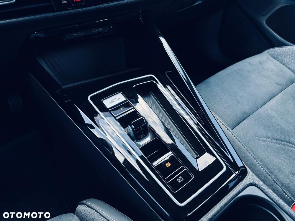 Volkswagen Golf - 36