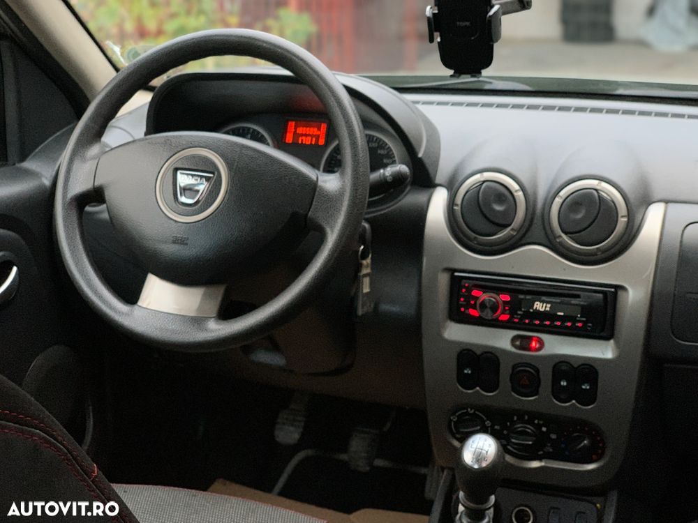 Dacia Duster 1.5 dCi 4x4 Laureate - 10