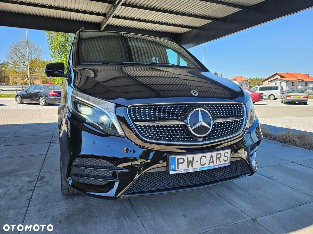 Mercedes-Benz Klasa V - 6