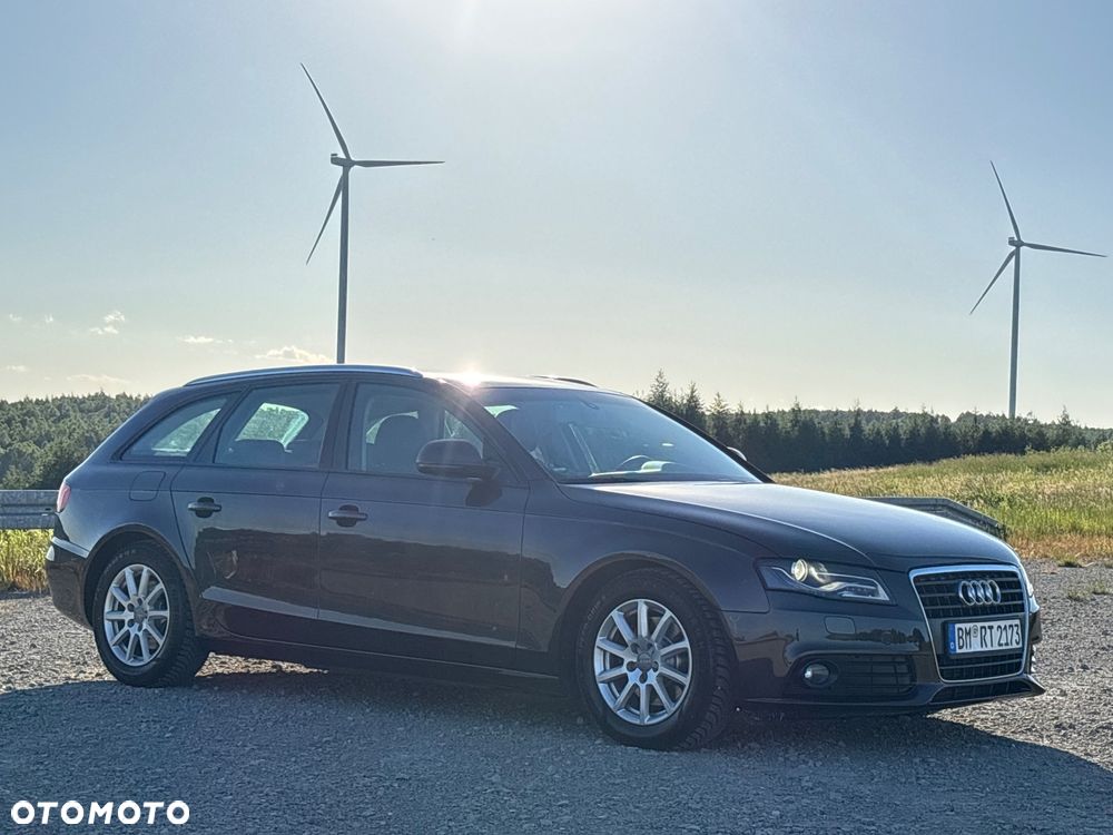 Audi A4 Avant 2.0 TDI DPF Attraction - 8