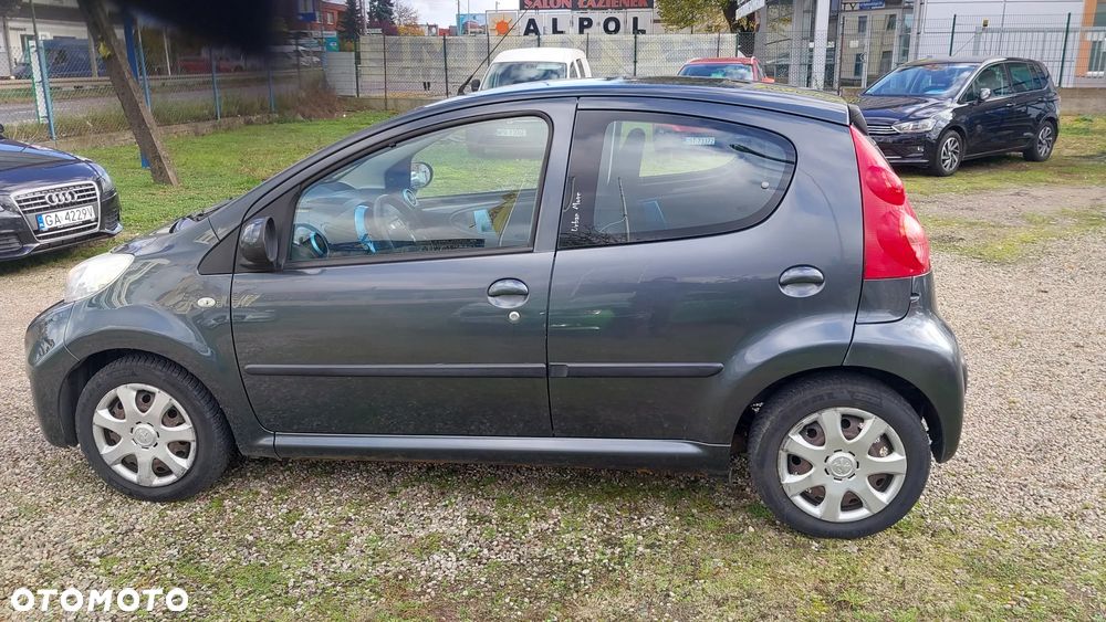 Peugeot 107 - 14