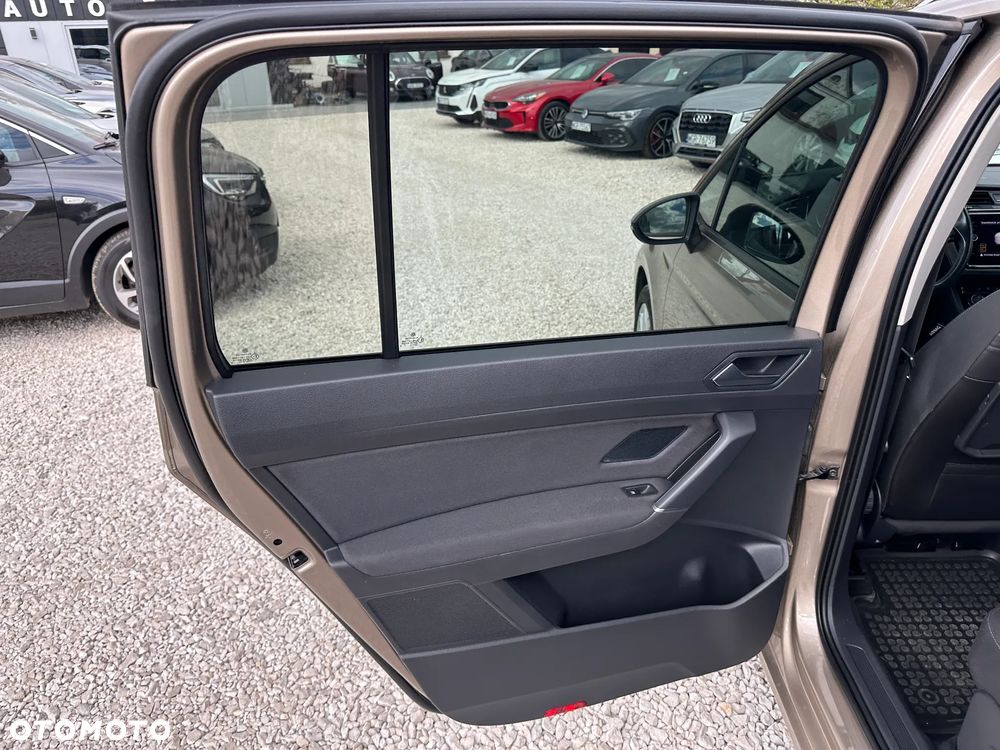 Volkswagen Touran 2.0 TDI BMT Comfortline - 18