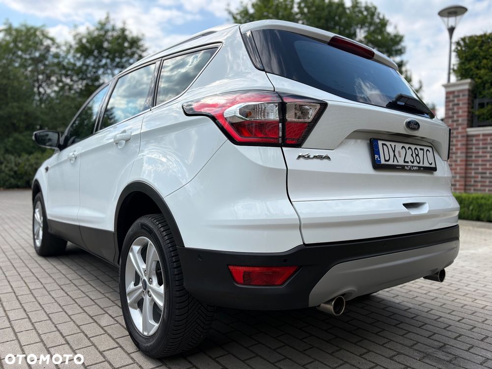 Ford Kuga 1.5 EcoBoost 2x4 Titanium - 38