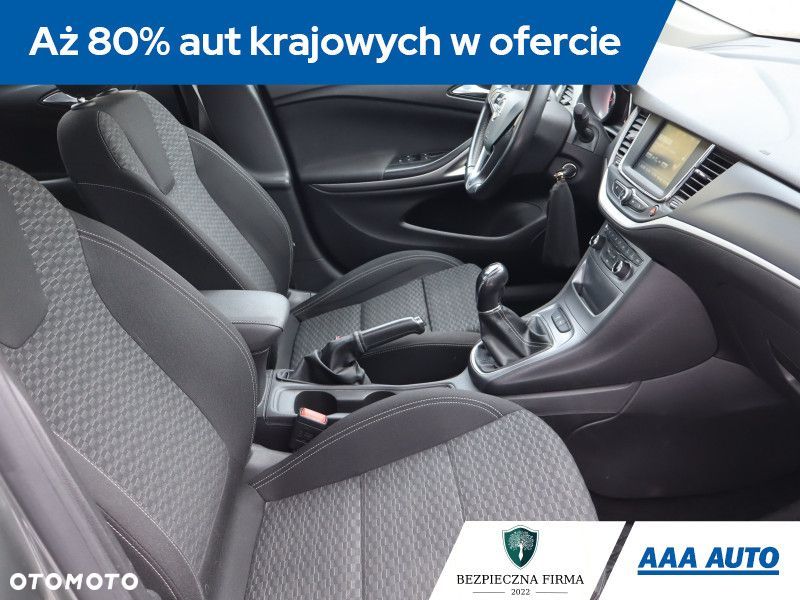 Opel Astra - 11