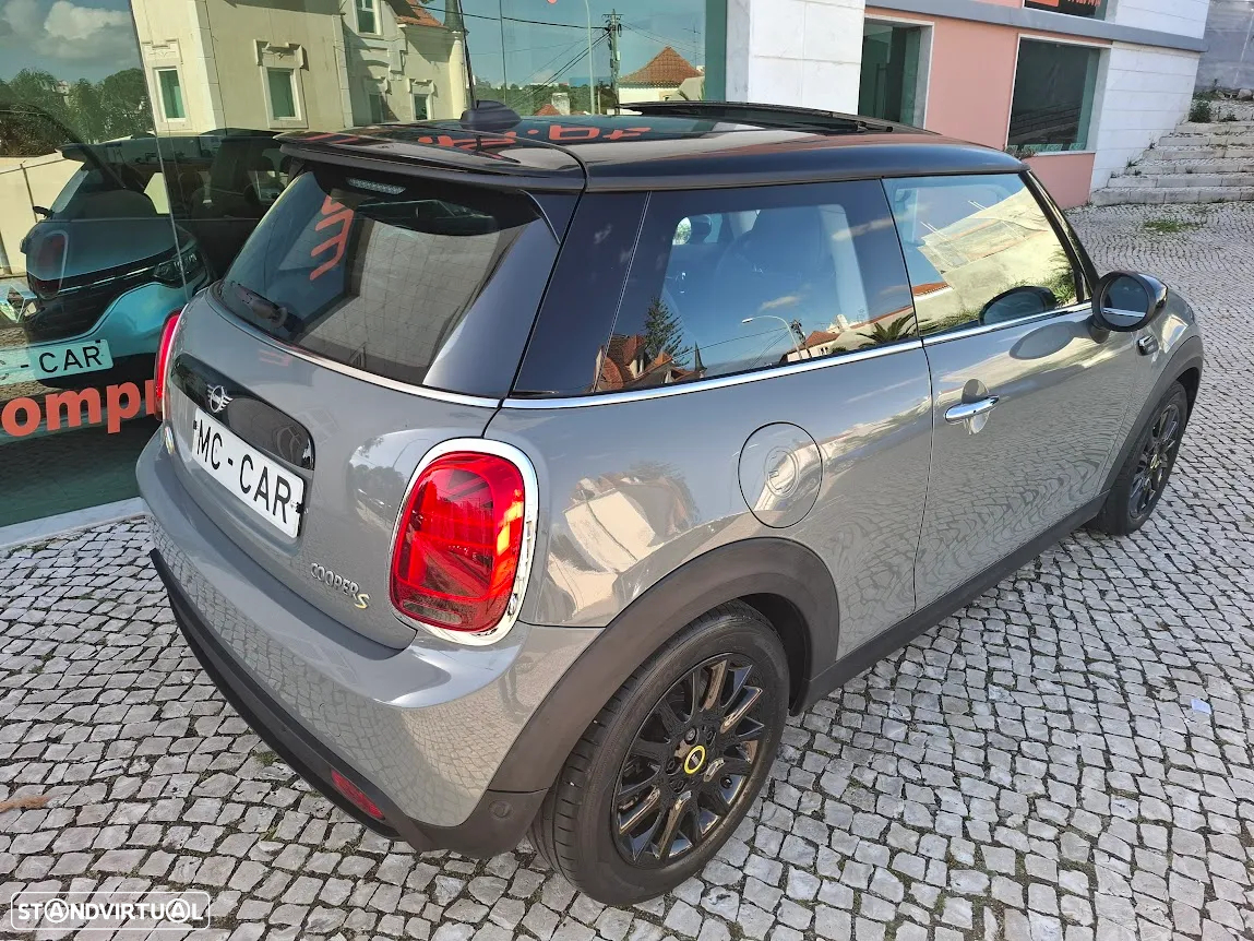 MINI 3 Portas Cooper SE Camden Edition - 5