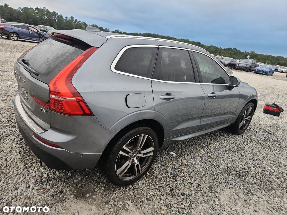 Volvo XC 60 T5 Geartronic Momentum - 3