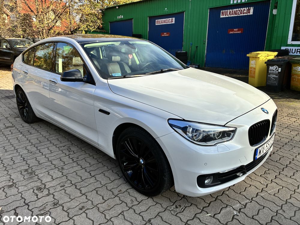 BMW 5GT - 5
