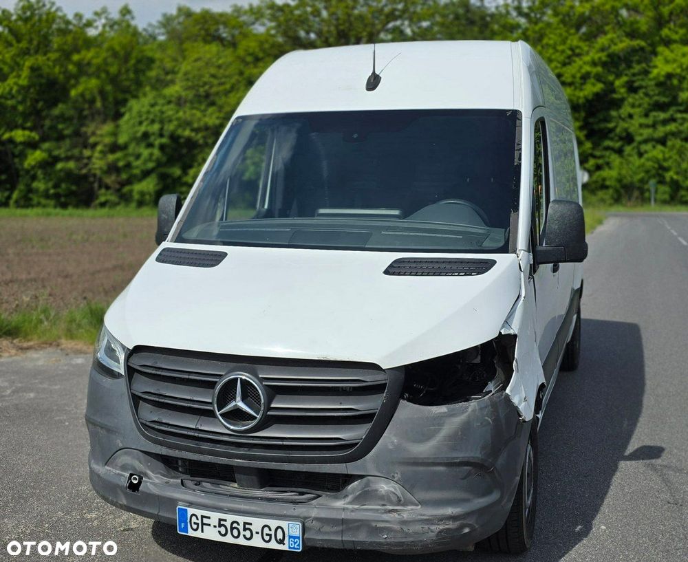Mercedes-Benz Sprinter - 18