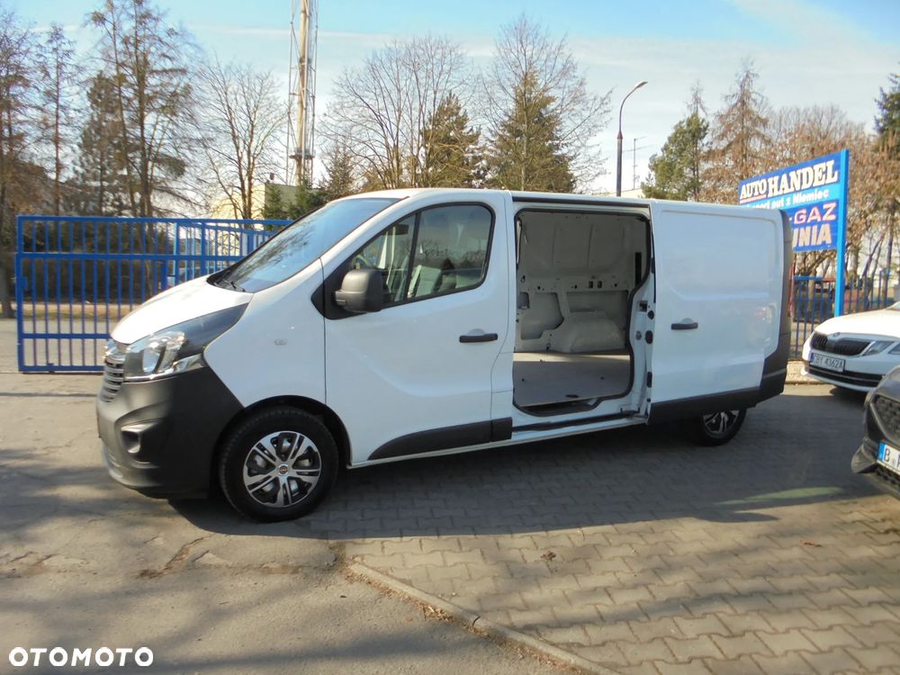 Opel VIVARO - 15