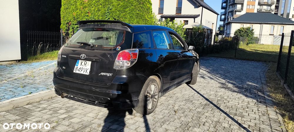 Toyota Matrix 1.8 - 3