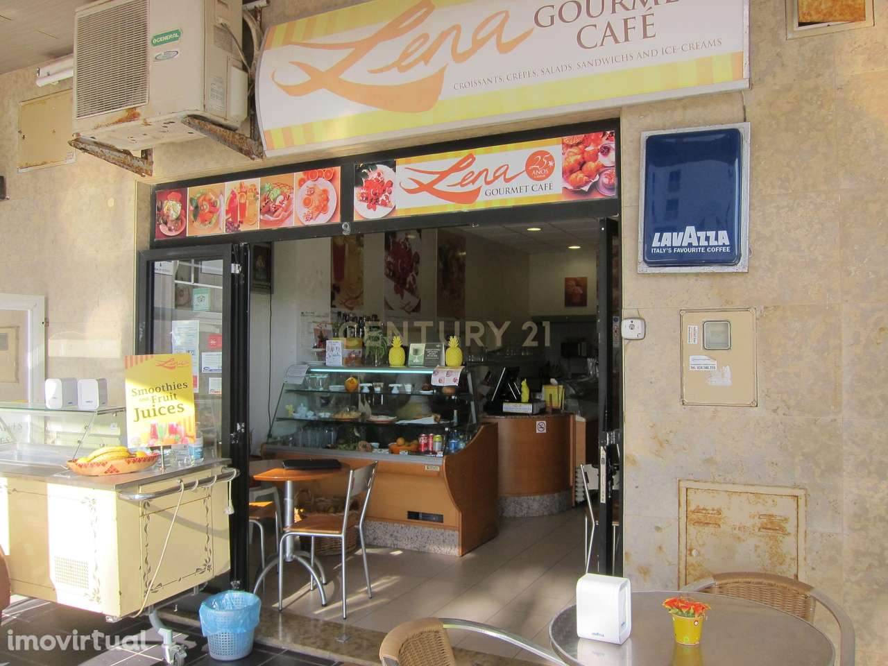 Loja, negócio em funcionamento na Praia da Rocha - Grande imagem: 4/21