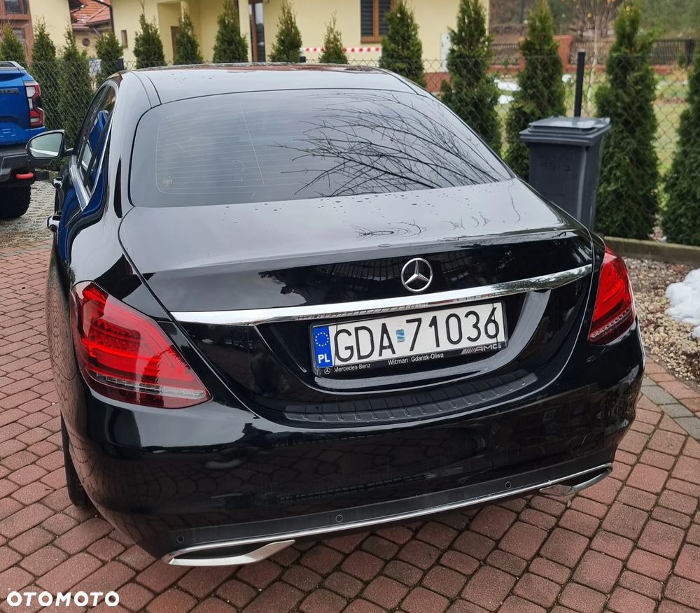 Mercedes-Benz Klasa C 220 d 9G-TRONIC - 18
