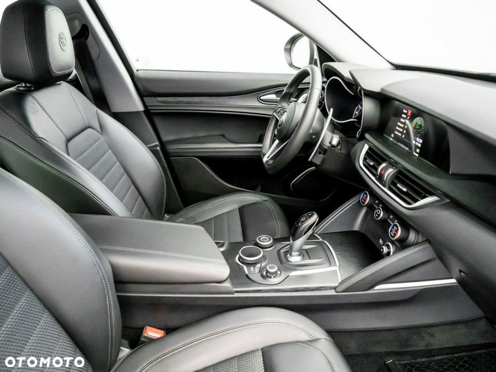 Alfa Romeo Stelvio 2.0 Turbo Business Q4 - 14