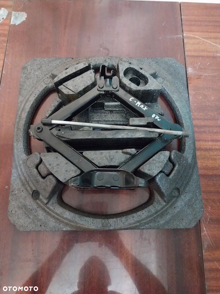 Lewarek podnośnik samochodowy Ford C-Max 2007 - 1