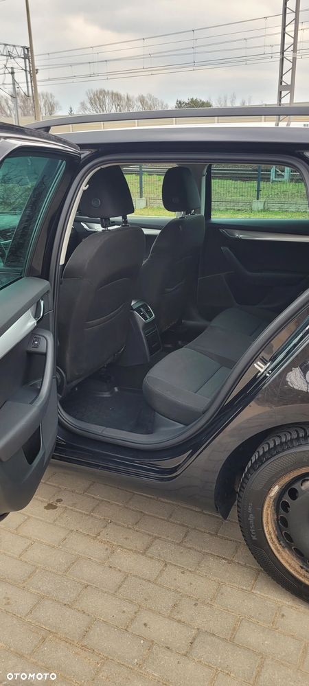 Skoda Octavia 2.0 TDI Ambition - 13