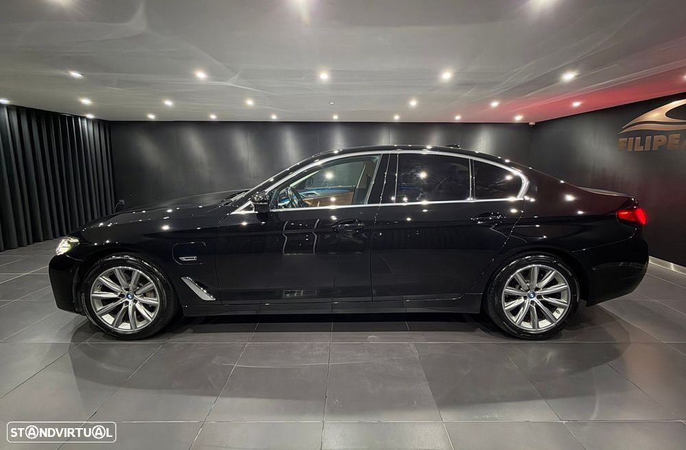 BMW 520 e Line Luxury - 4