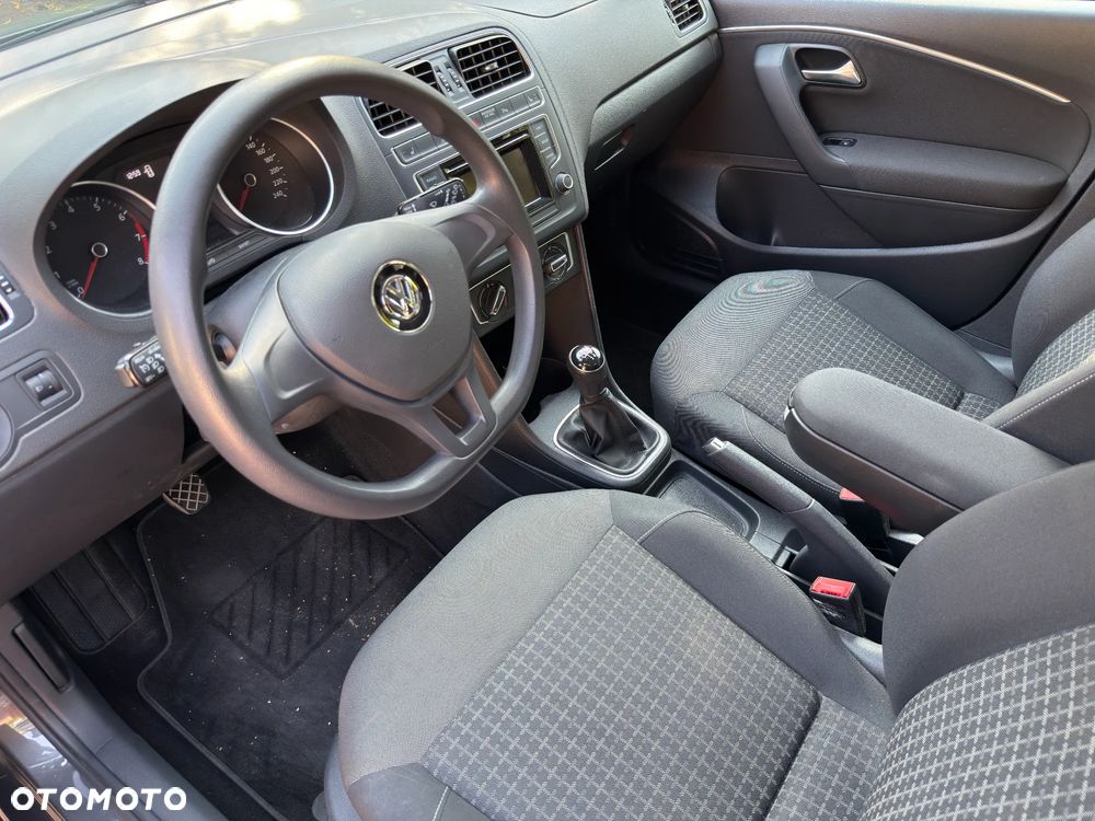 Volkswagen Polo 1.2 TSI Life - 15