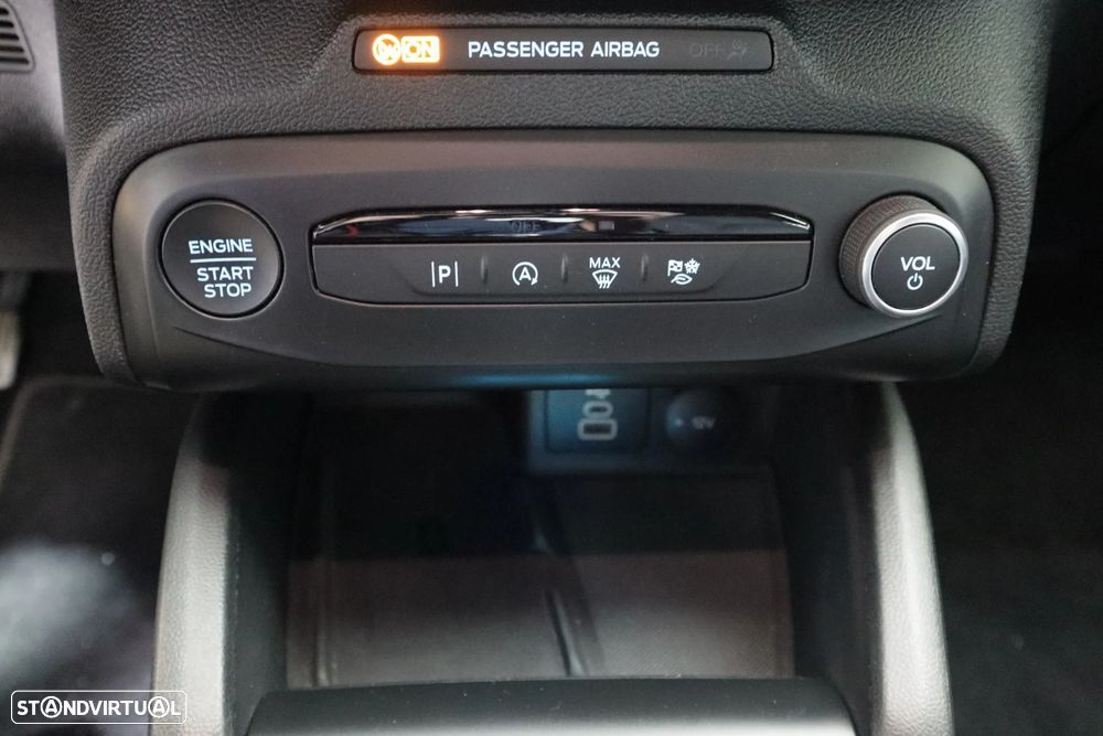 Ford Focus 1.0 EcoBoost MHEV ST-Line - 14