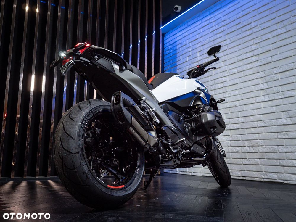 BMW R - 4