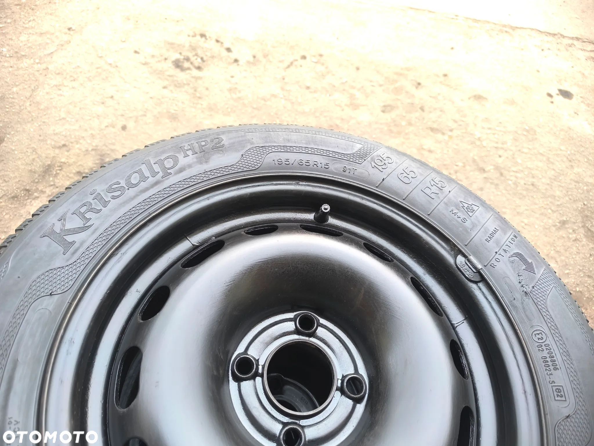 4x108 Felgi Stalowe Stal 15 Koła Zimowe Zima CITROEN C4 PICASSO DS4 C3 PICASSO BERLINGO C5 PEUGEOT PARTNER 301 307 SW 308 408 5mm Legnica ALU-RAD 195/65 - 5