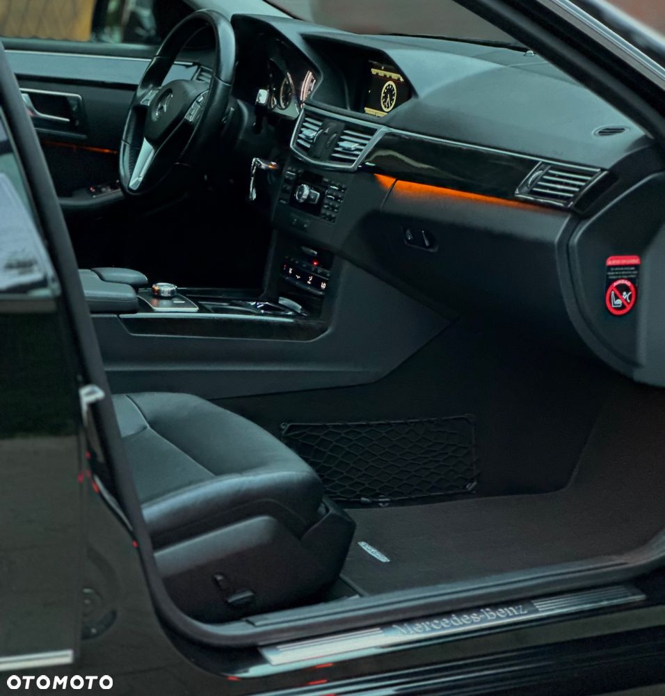 Mercedes-Benz Klasa E - 30