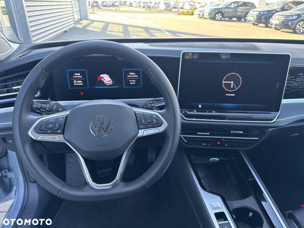 Volkswagen Passat - 14