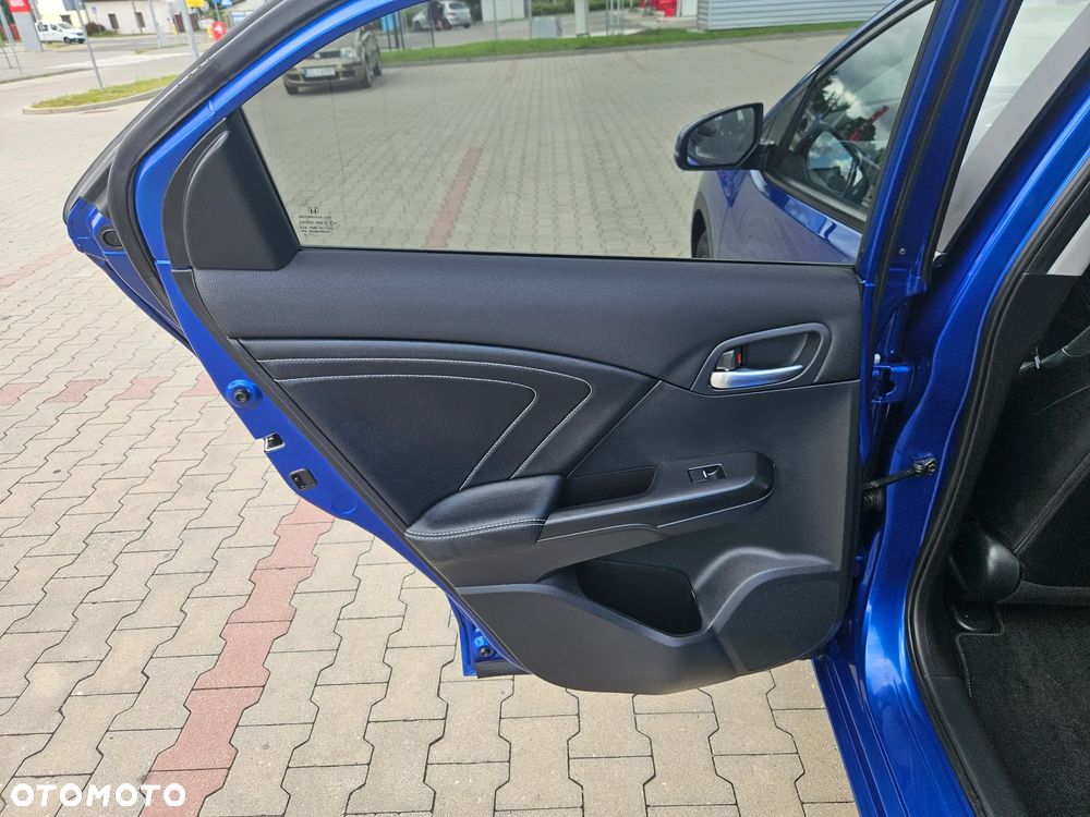 Honda Civic 1.8 i-VTEC Comfort 40 Jahre Edition - 6