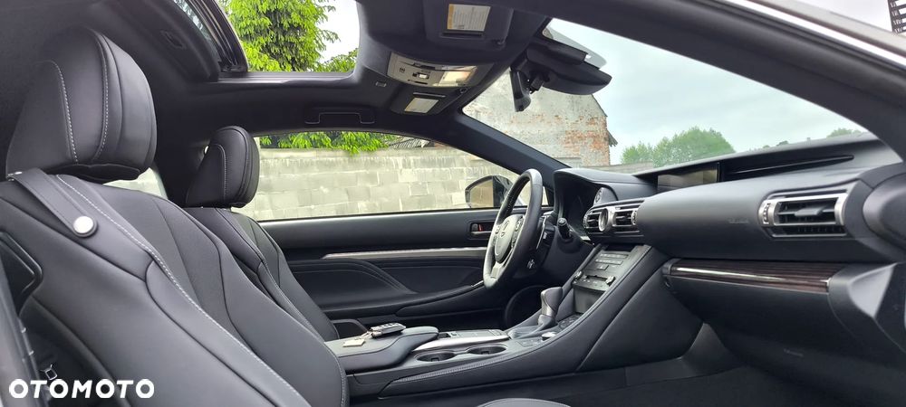 Lexus RC - 31