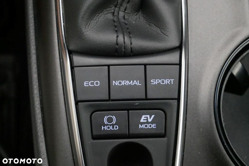 Toyota Camry 2.5 Hybrid Comfort CVT - 19