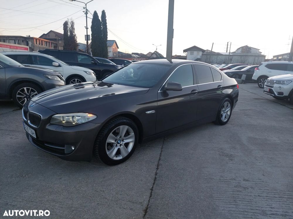 BMW Seria 5 520d BluePerformance - 2