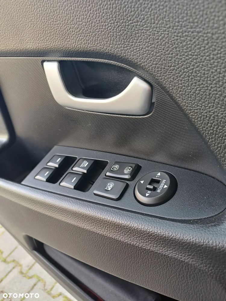 Kia Sportage 1.7 CRDI Business Line L 2WD - 20