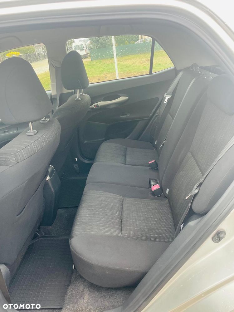 Toyota Auris 1.6 VVT-i Team - 21