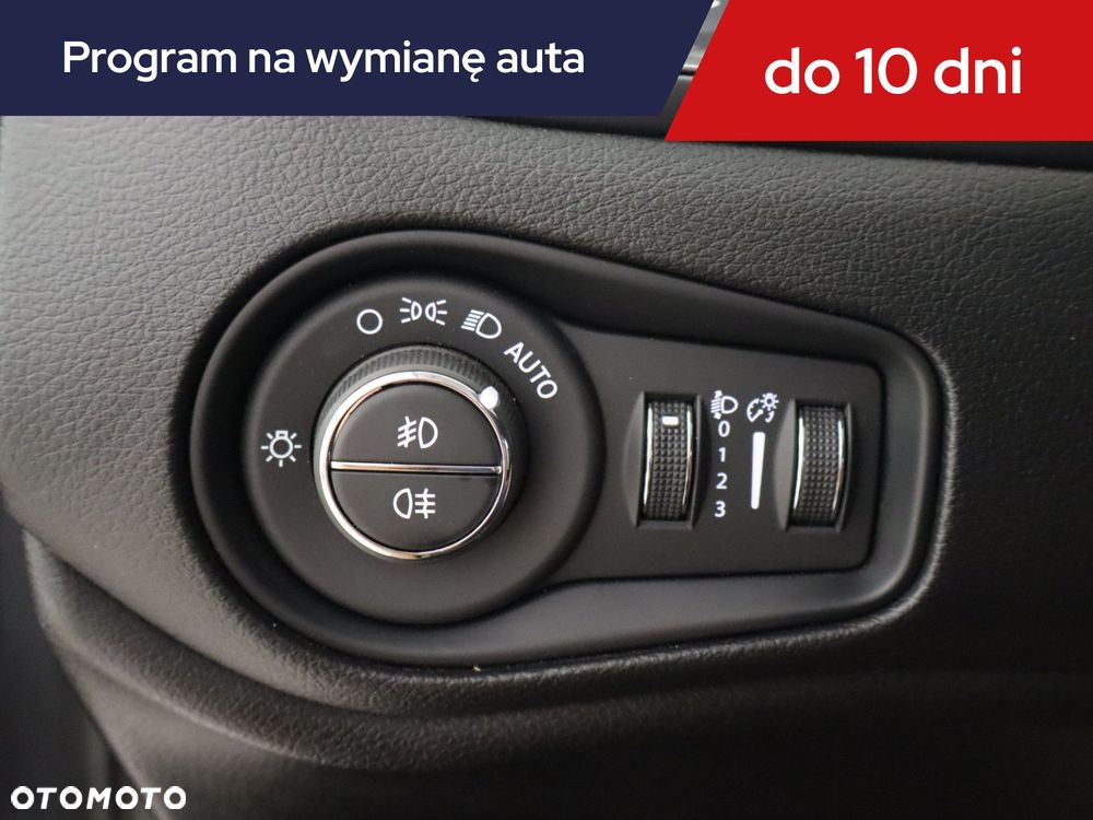 Jeep Renegade - 18