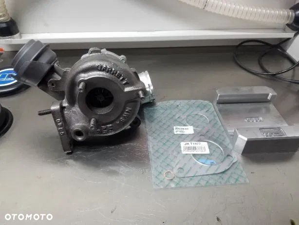 Turbina TurboSprężarka Audi a4 a6 a8 Skoda Volkswagen Passat 2.5 tdi - 1