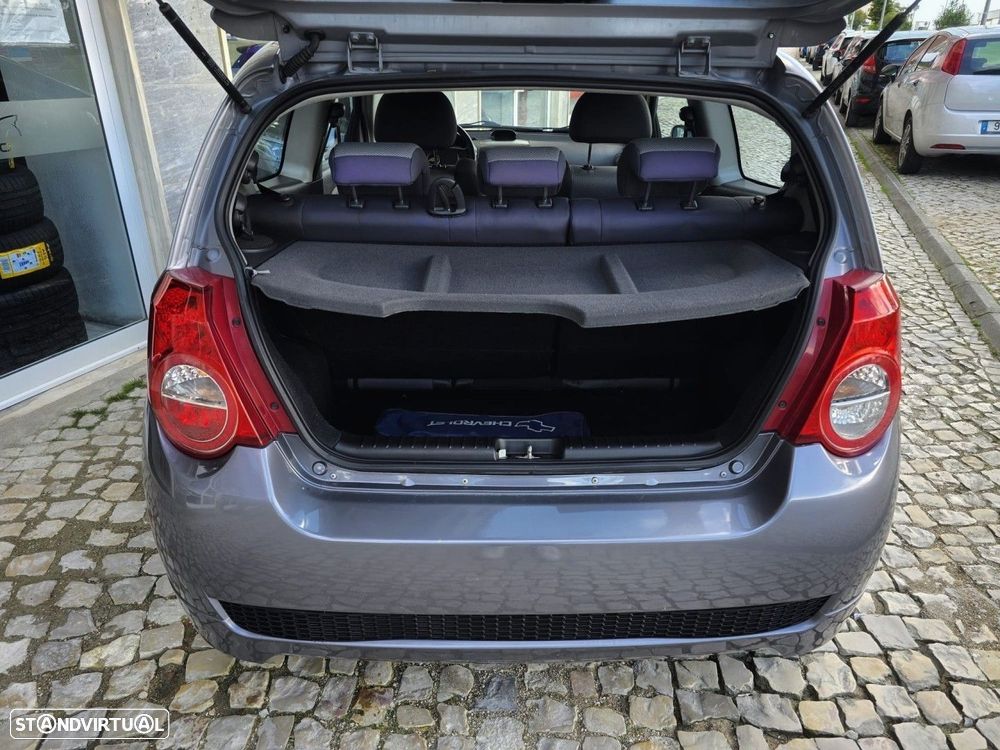 Chevrolet Aveo 1.2 L - 23