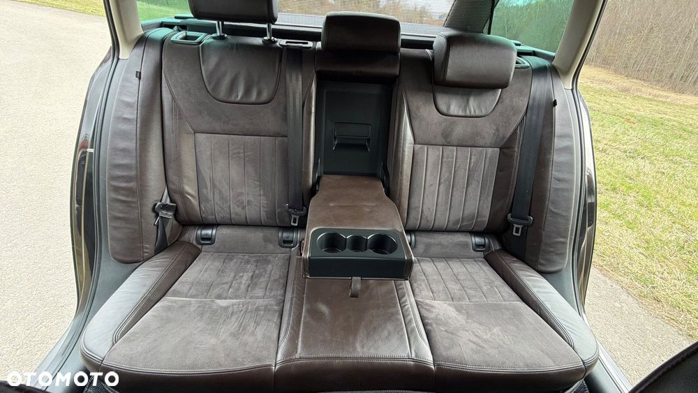 Skoda Octavia 2.0 TDI (Green tec) 4x4 DSG Scout - 31