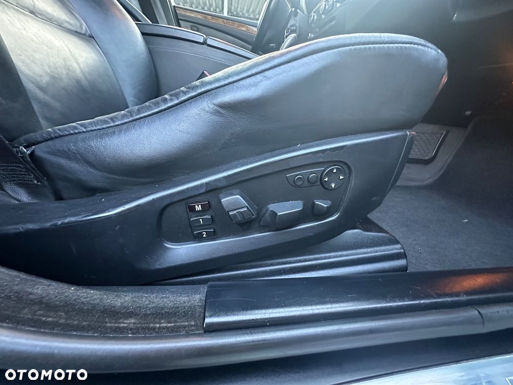 BMW Seria 5 525xd - 19