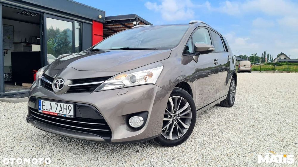 Toyota Verso - 20
