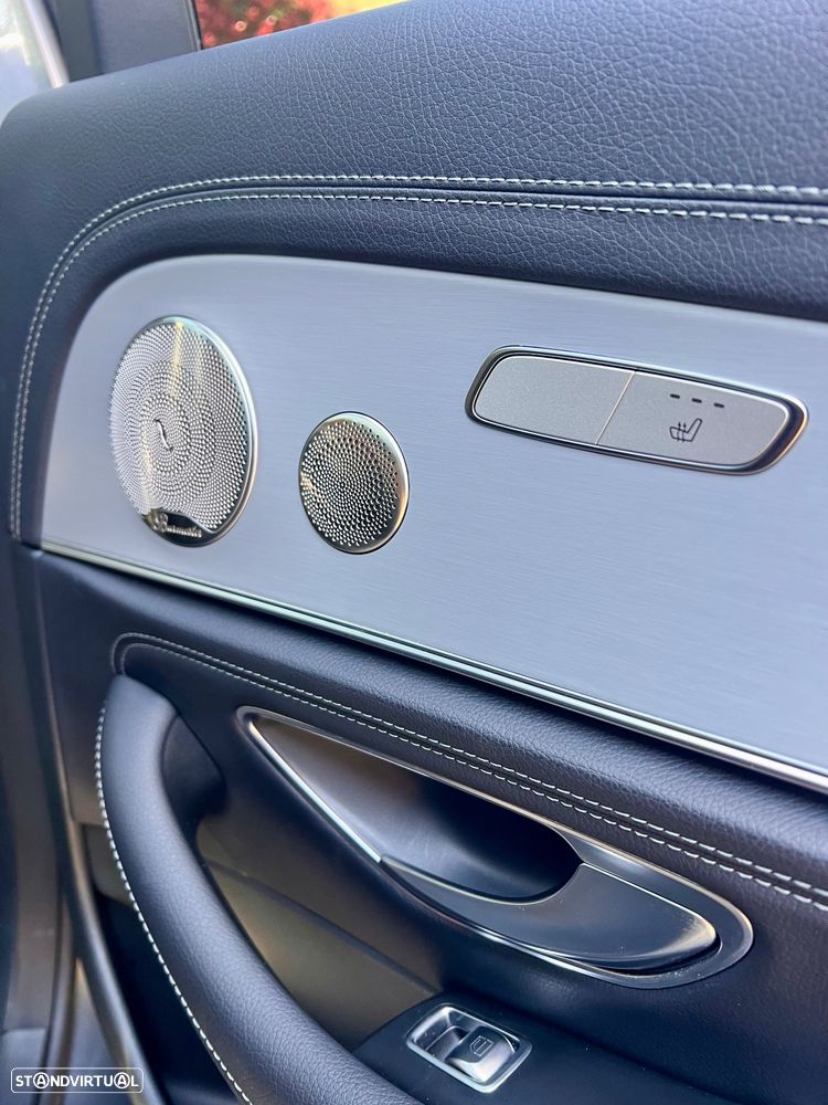 Mercedes-Benz E 300 de 4Matic 9G-TRONIC AMG Line - 18
