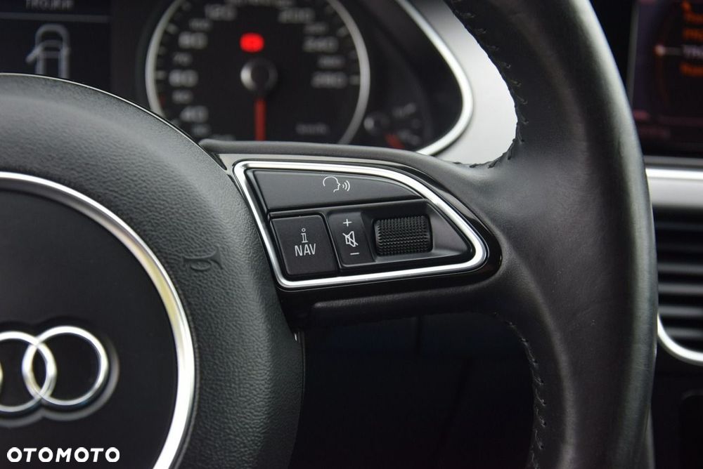 Audi A4 Avant 2.0 TDI Quattro - 39
