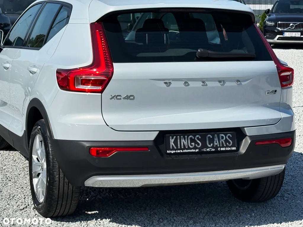 Volvo XC 40 B4 B AWD Geartronic Momentum Pro - 26