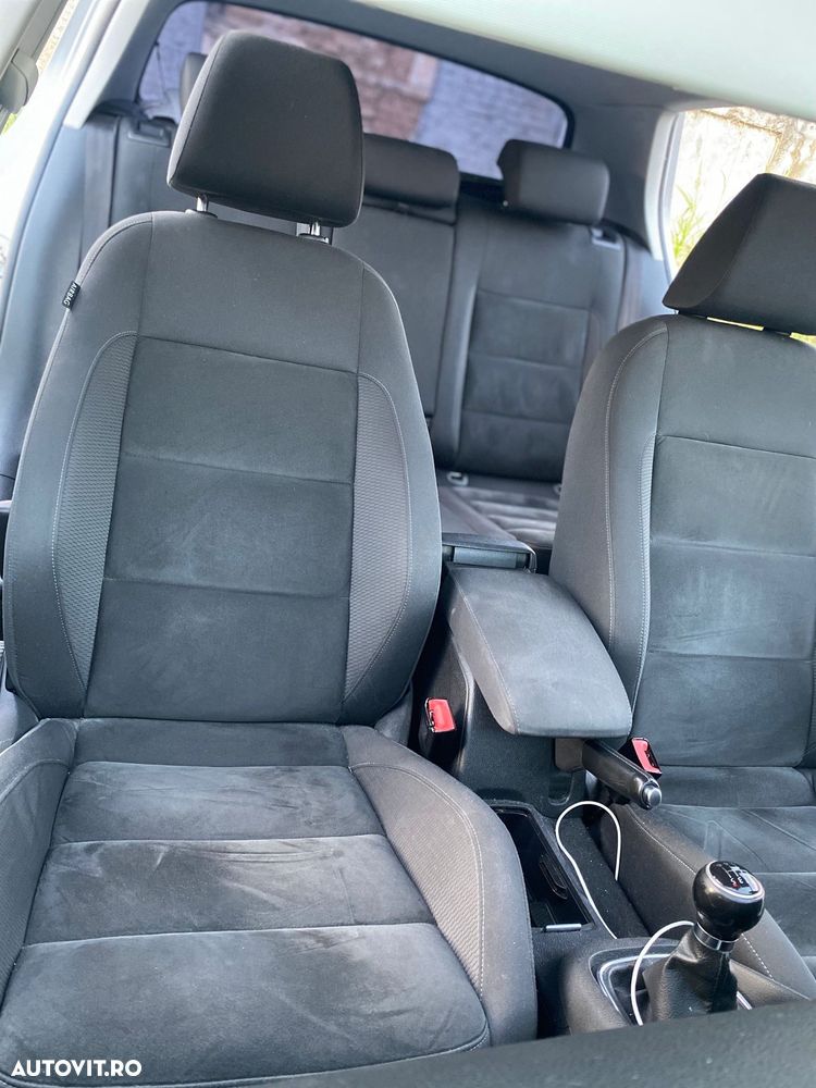 Volkswagen Golf 2.0 TDI BlueMotion Technology Highline - 10