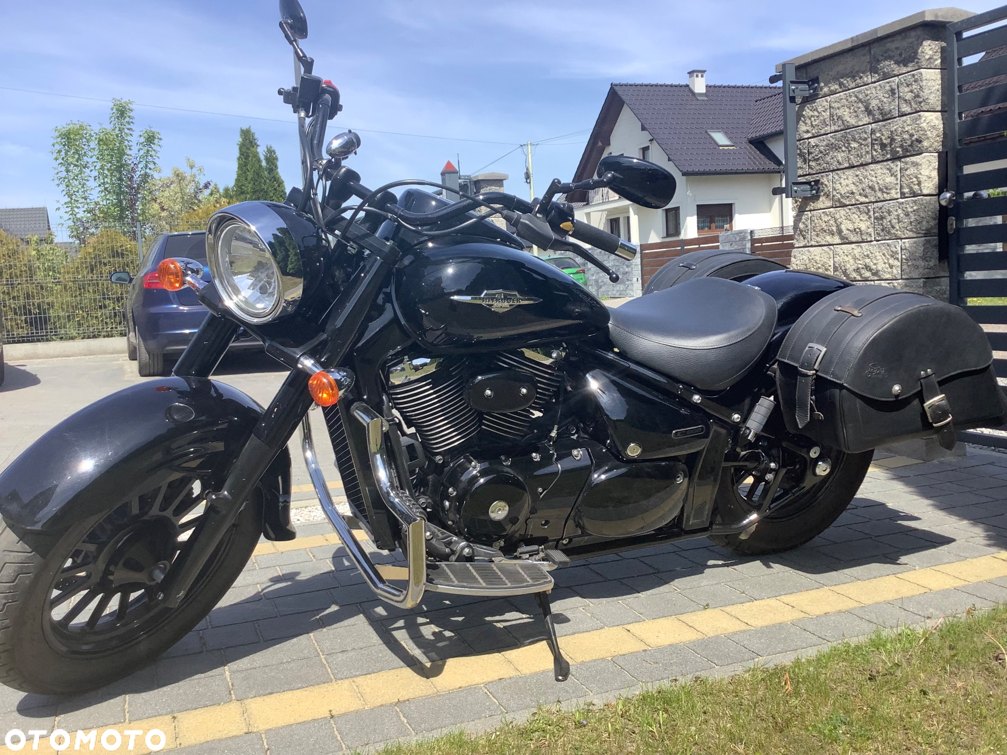 Suzuki Intruder - 5