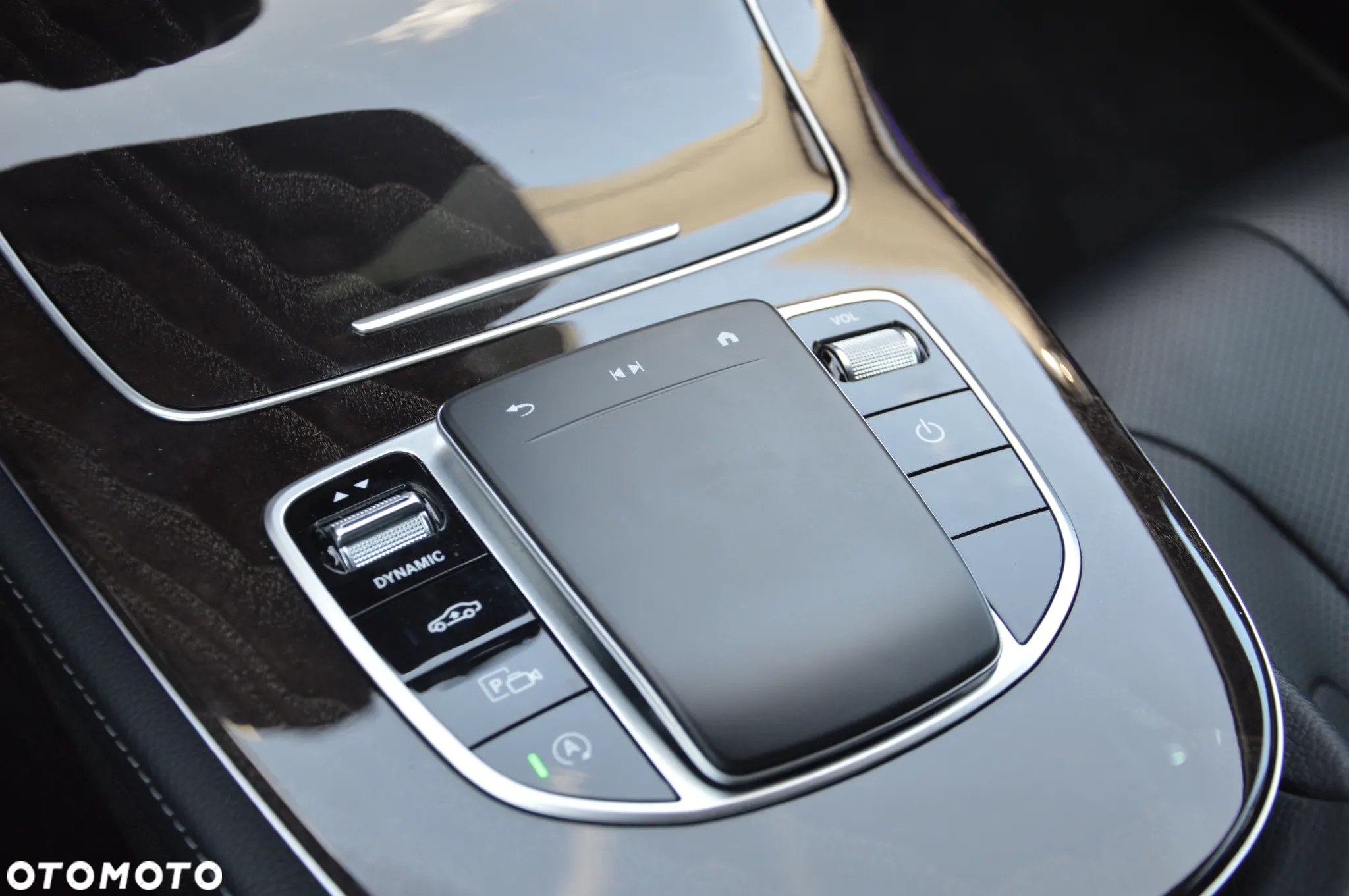 Mercedes-Benz CLS - 22