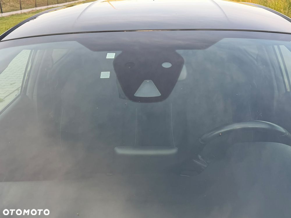 Ford Fiesta 1.0 EcoBoost S&S ST-LINE - 22