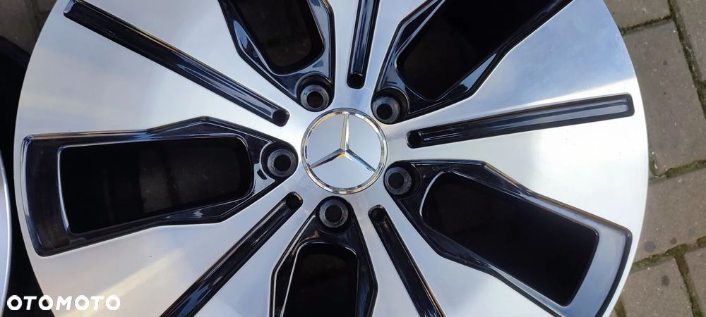 FELGI ALUMINIOWE STOPNIOWANE 5x112 2x 8Jx19 CALI  ET34 2934011200 2x 7,5Jx 19 CALI ET32 fi 66,6 MERCEDES EQC GLA GLC  4 SZTUKI KOMPLET - 14