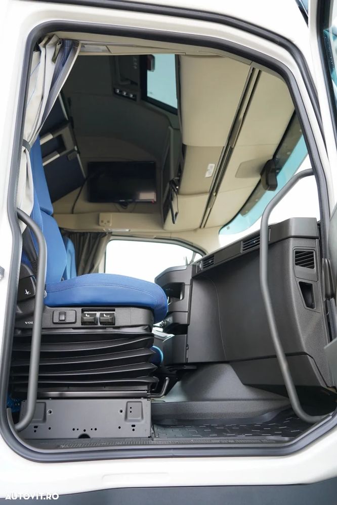 Volvo FH 460 / I-SHIFT / I-SAVE / TV / EURO 6 - 36