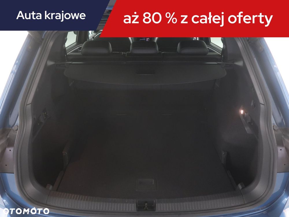Volkswagen Tiguan Allspace - 16