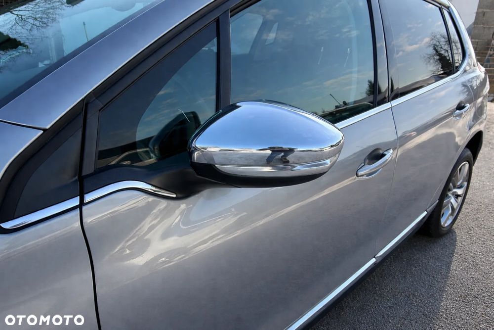 Peugeot 2008 PureTech 82 ETG5 STOP&START Allure - 25